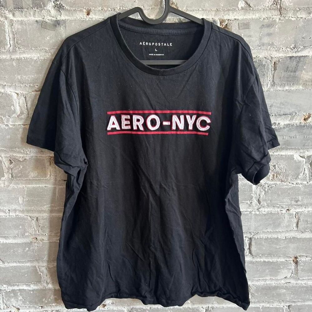 Aeropostale Men's Black T-shirt